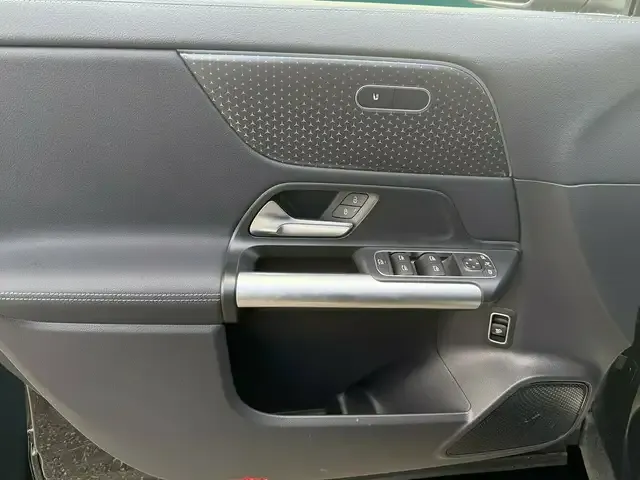 Mercedes-Benz EQA 350