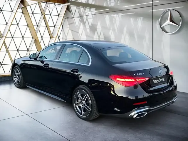 Mercedes-Benz C 220