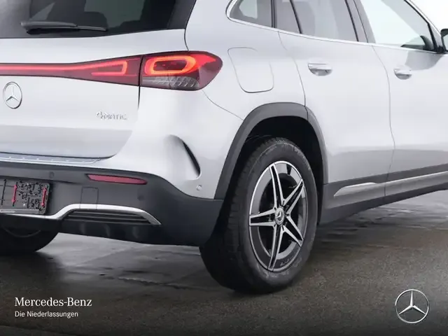 Mercedes-Benz EQA 300