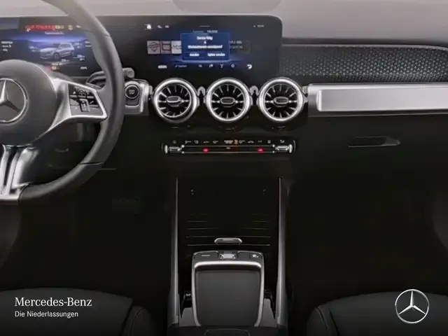 Mercedes-Benz EQB 300