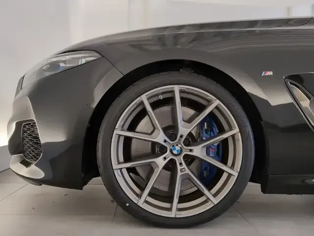 BMW M850