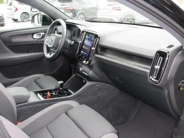 Volvo C40