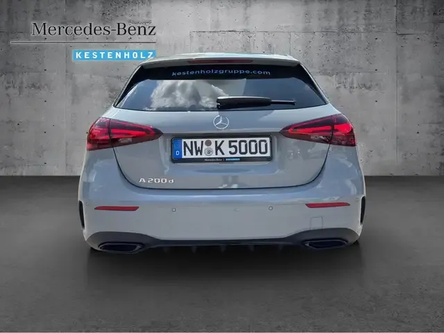 Mercedes-Benz A 200