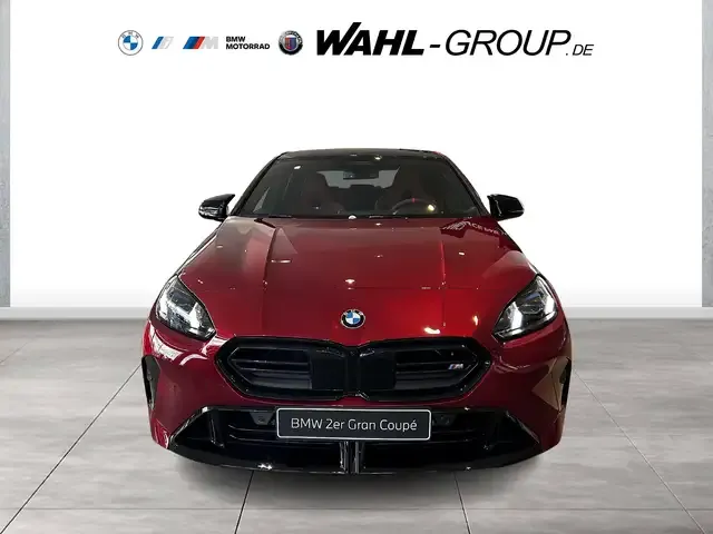 BMW 235