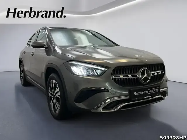 Mercedes-Benz GLA 250