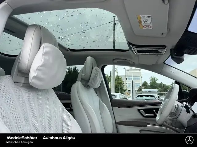 Mercedes-Benz EQS SUV