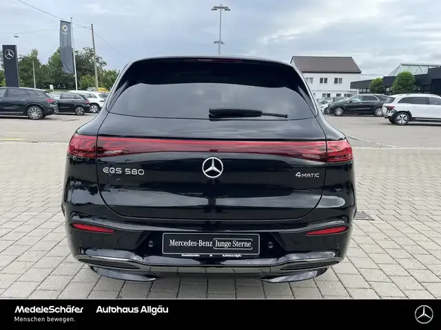 Mercedes-Benz EQS SUV