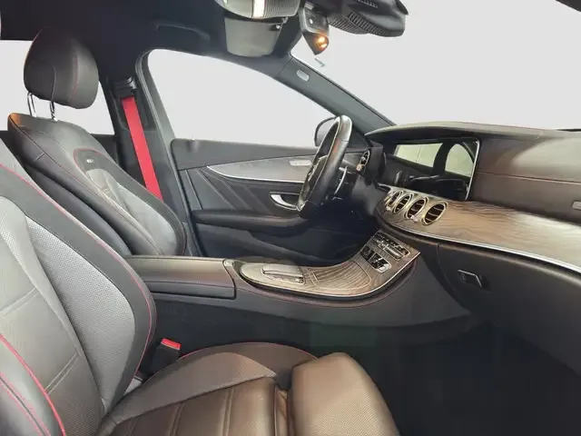 Mercedes-Benz E 53 AMG