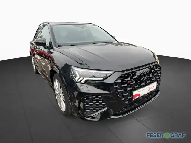 Audi RS Q3