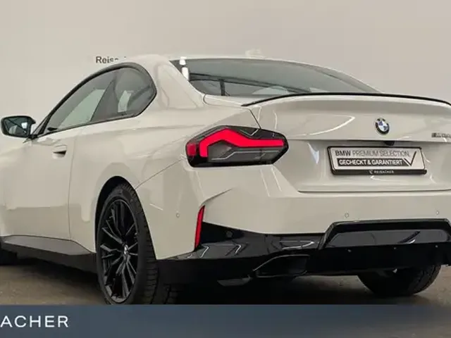 BMW 240