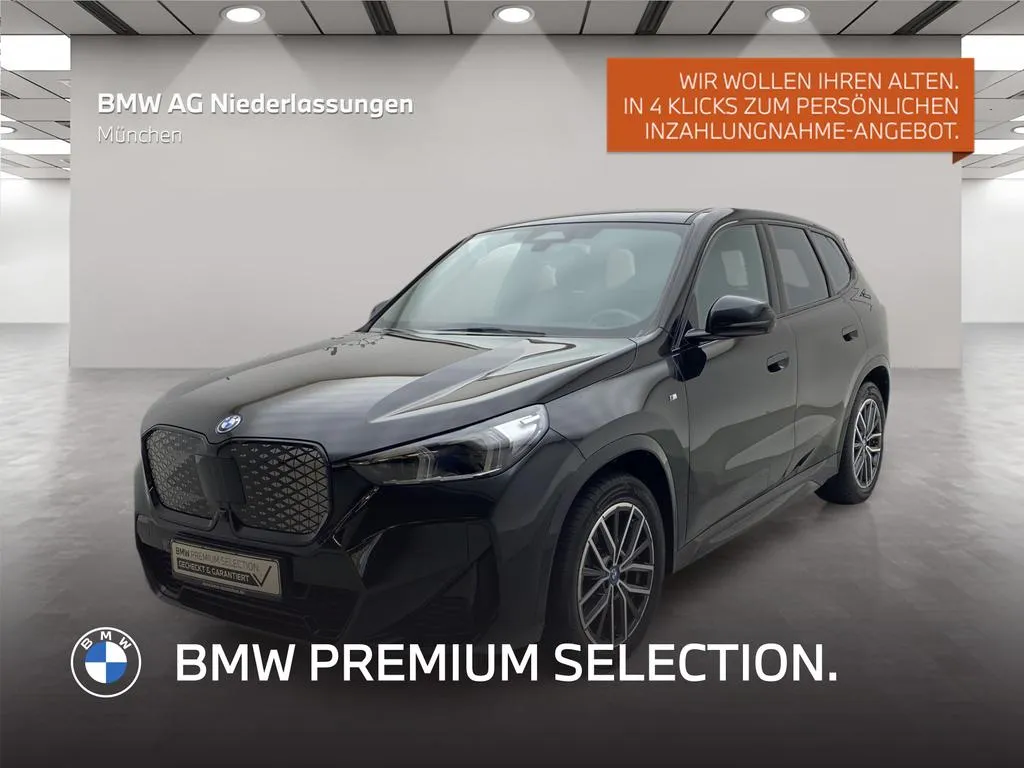 BMW iX1