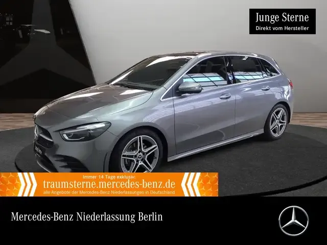 Mercedes-Benz B 180
