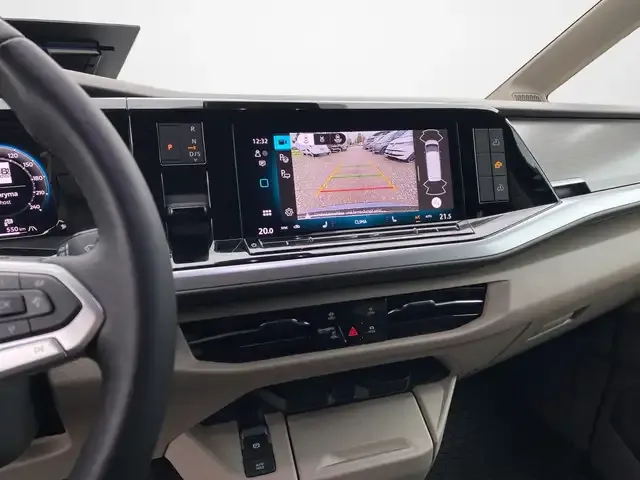 Volkswagen T7 California