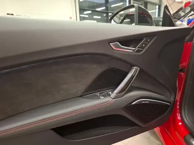 Audi TTS