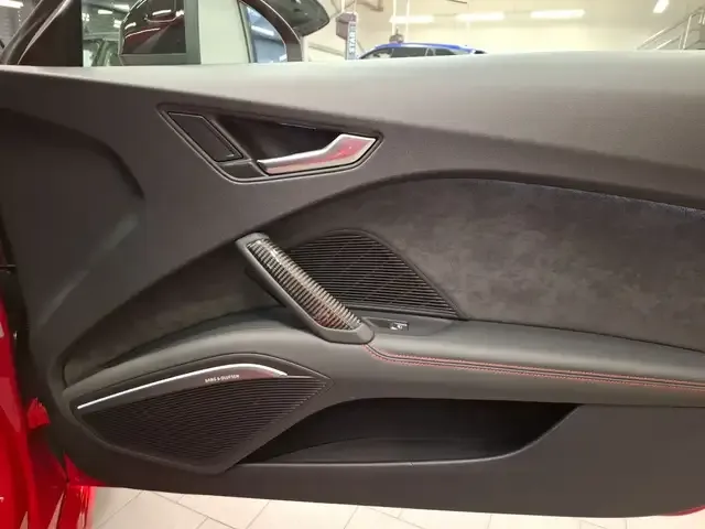 Audi TTS