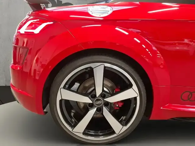 Audi TTS