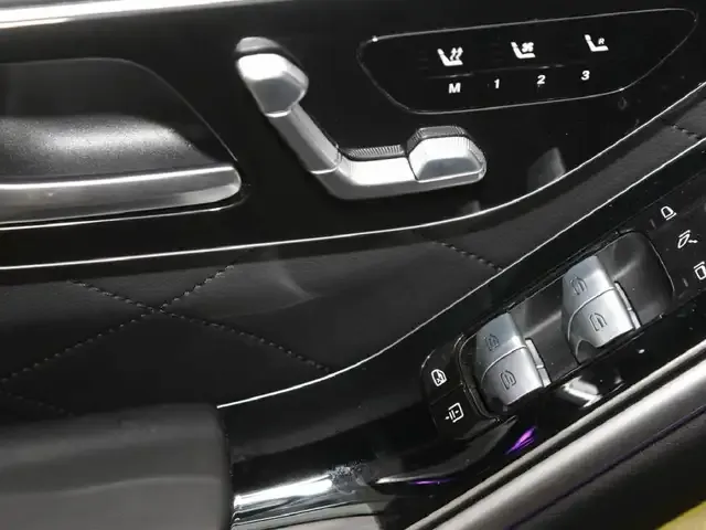 Mercedes-Benz S 500