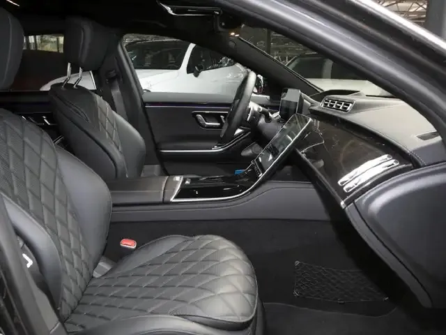 Mercedes-Benz S 500
