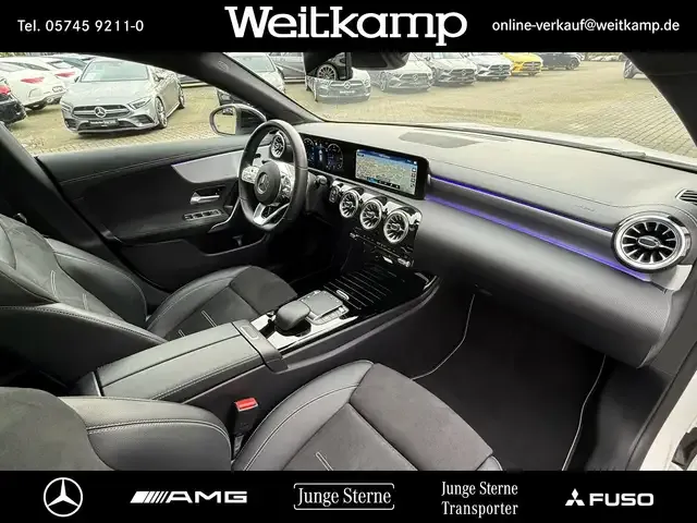 Mercedes-Benz CLA 200