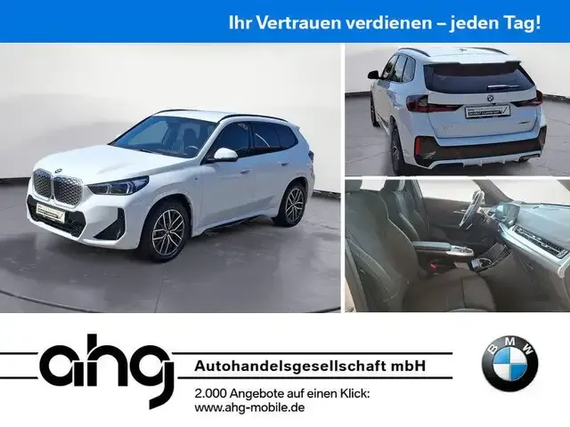 BMW iX1