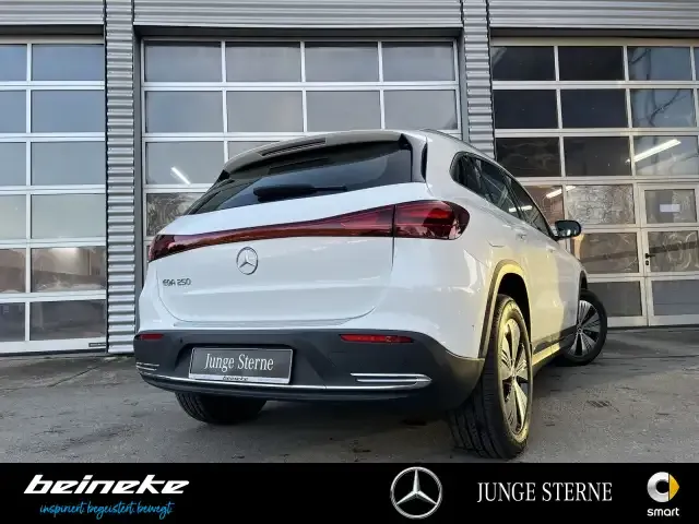 Mercedes-Benz EQA 250