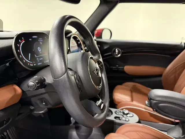 MINI John Cooper Works Cabrio