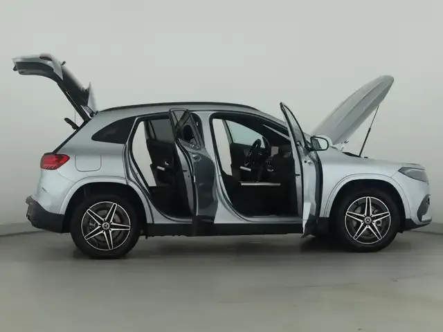 Mercedes-Benz EQA 300