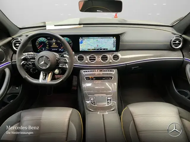 Mercedes-Benz E 63 AMG