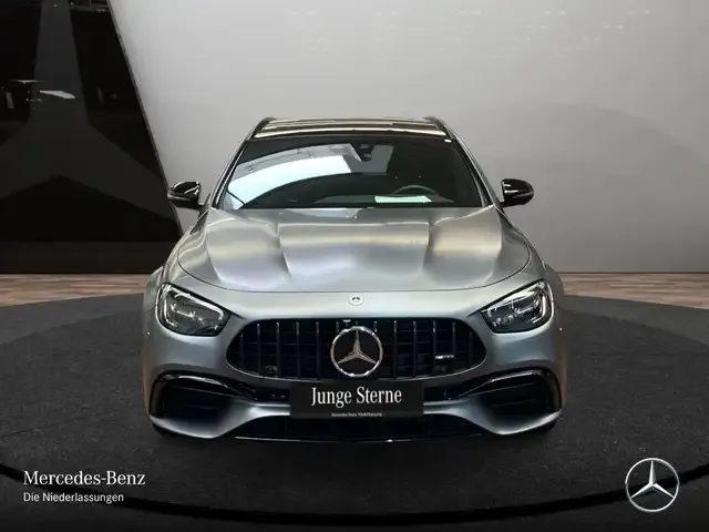Mercedes-Benz E 63 AMG