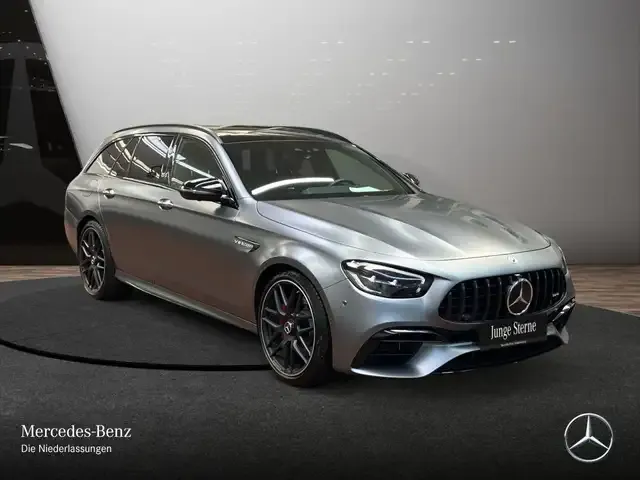 Mercedes-Benz E 63 AMG
