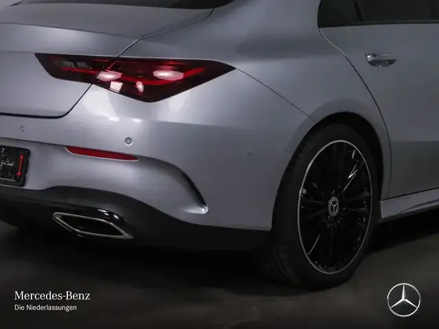 Mercedes-Benz CLA 200