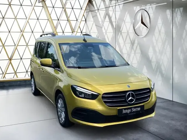 Mercedes-Benz T-Class