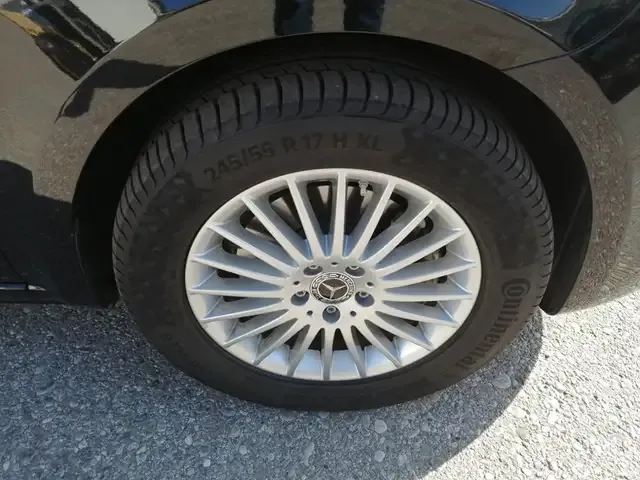 Mercedes-Benz EQV 300