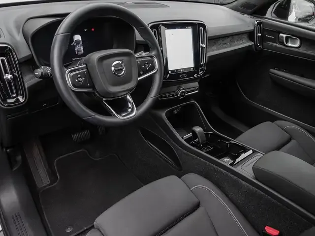 Volvo C40