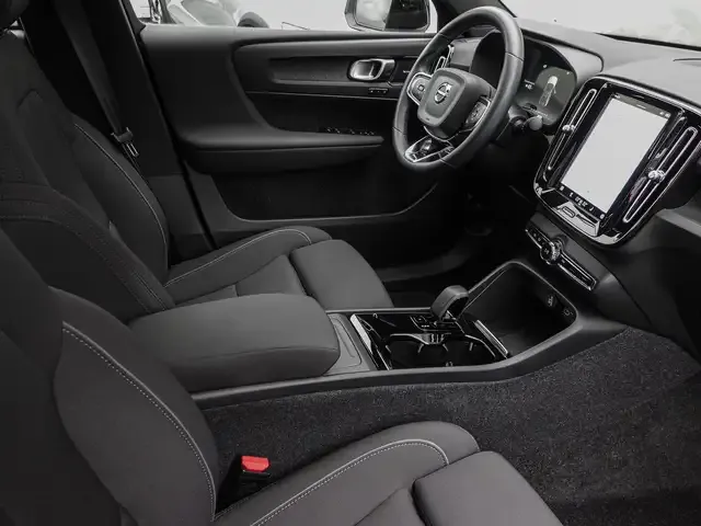 Volvo C40