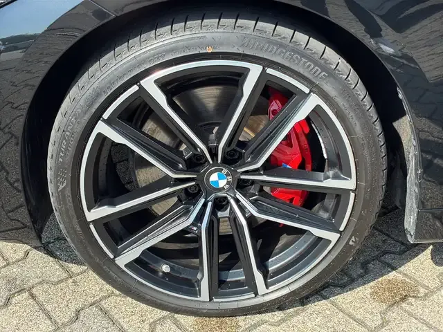 BMW 440