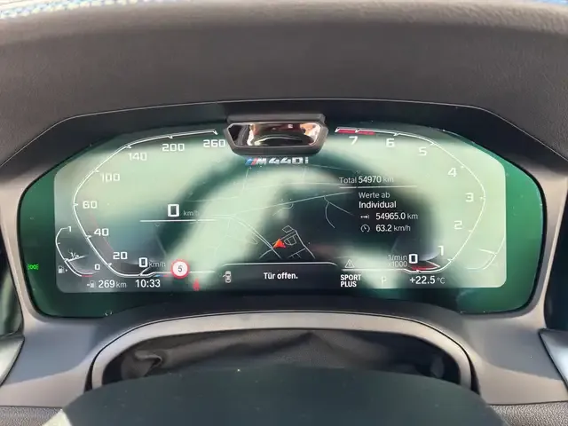 BMW 440