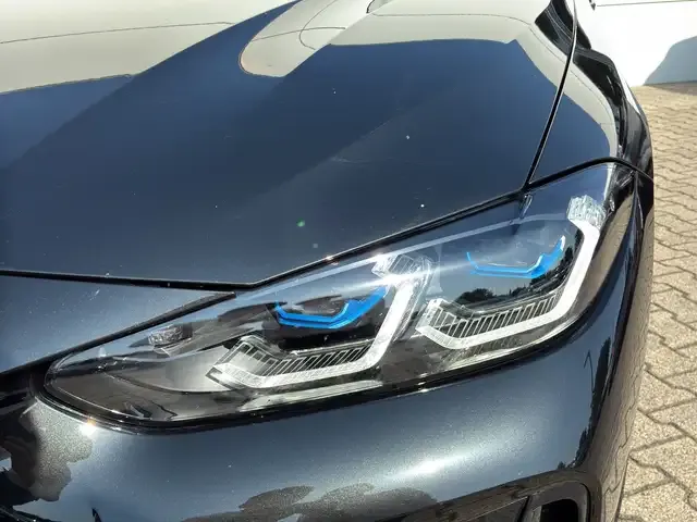 BMW 440