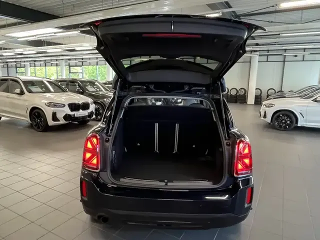 MINI One Countryman