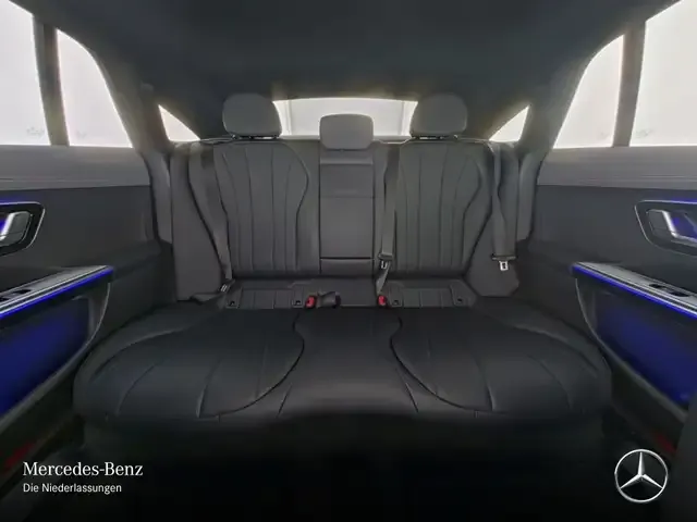 Mercedes-Benz EQE 300