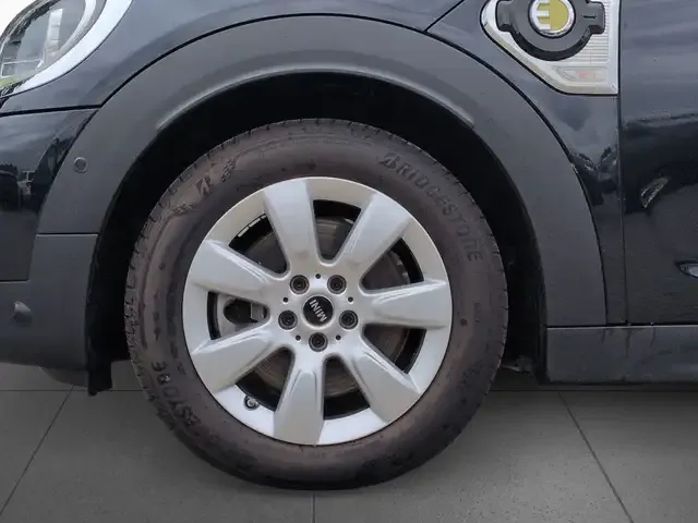 MINI Cooper SE Countryman