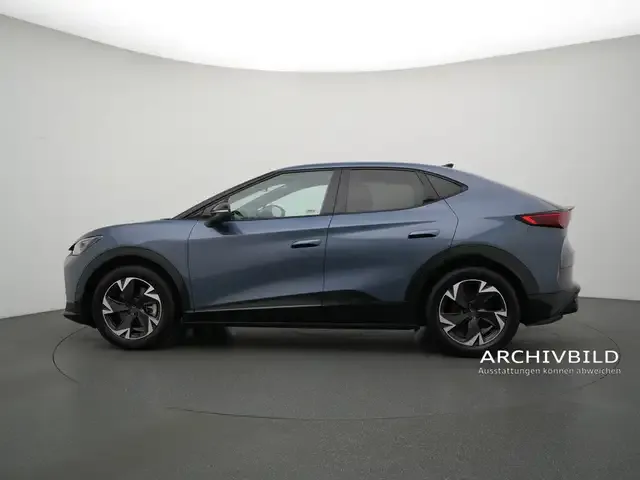 CUPRA Tavascan