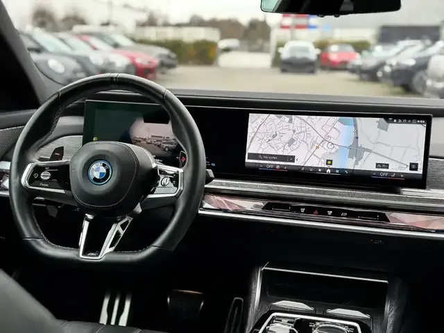 BMW 760