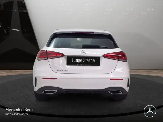 Mercedes-Benz A 250