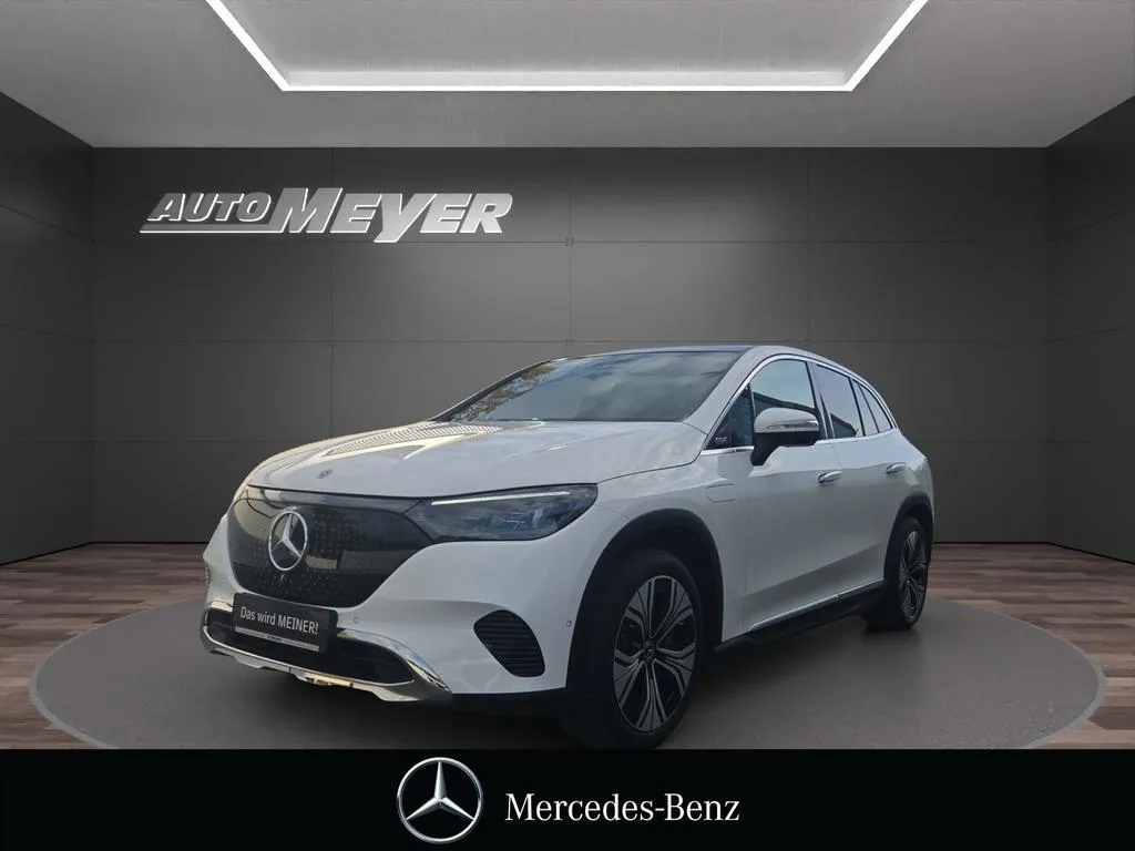 Mercedes-Benz EQE SUV