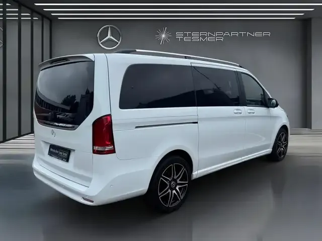 Mercedes-Benz V 300
