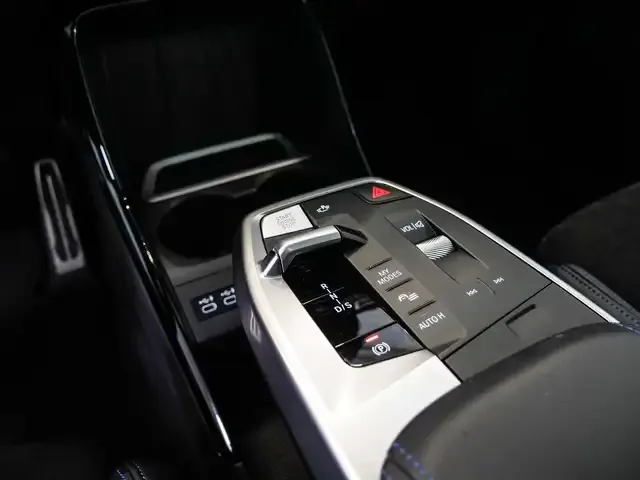 BMW 223