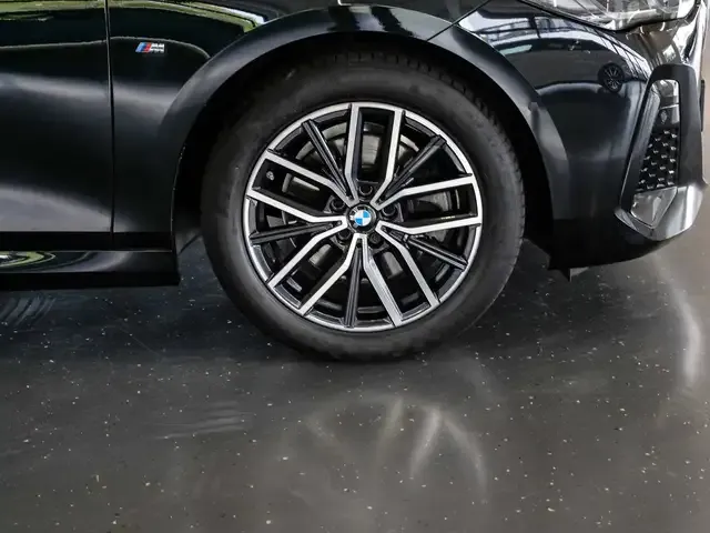 BMW 223