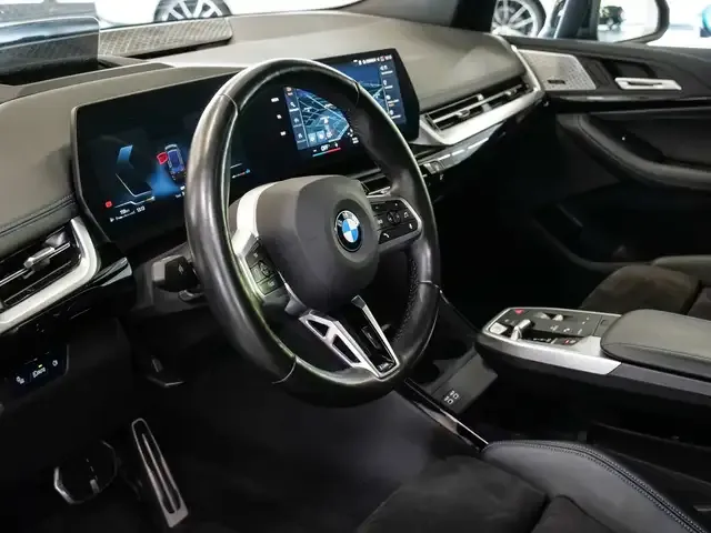 BMW 223