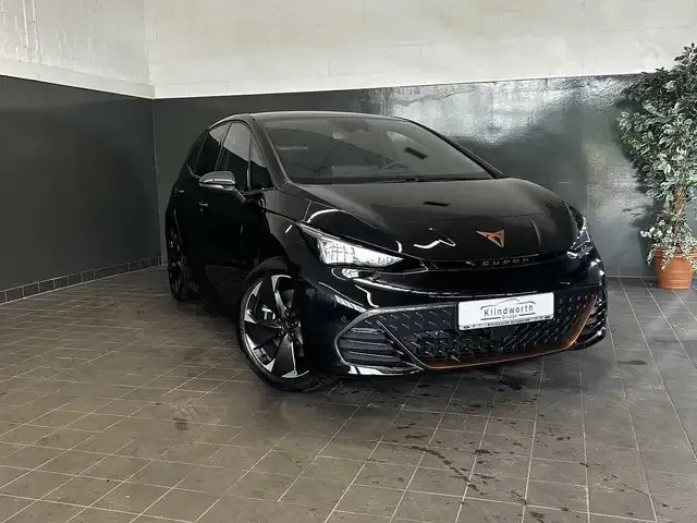 CUPRA Born